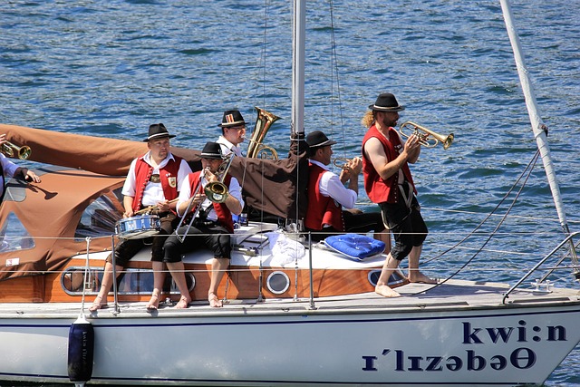 吸引用户关 吸引用户关